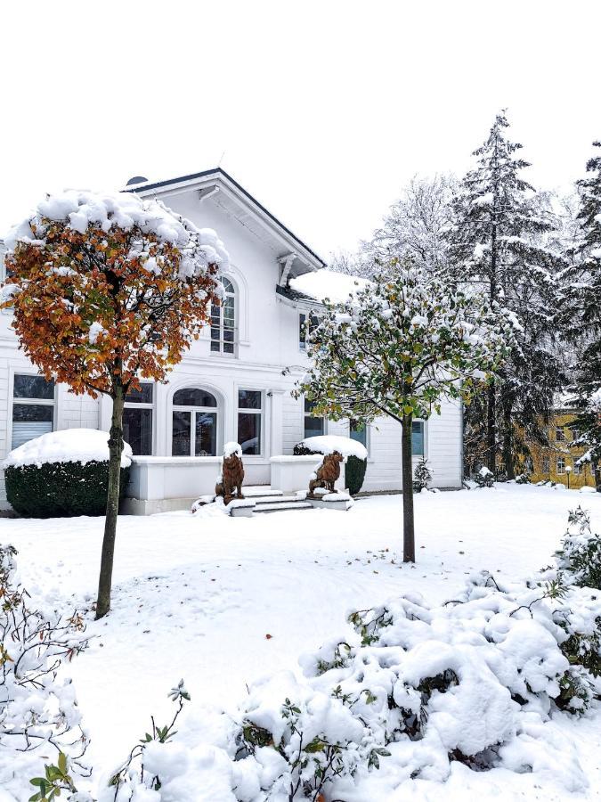 Meeressterne Hotel Weisses Schloss Heringsdorf  Exterior foto